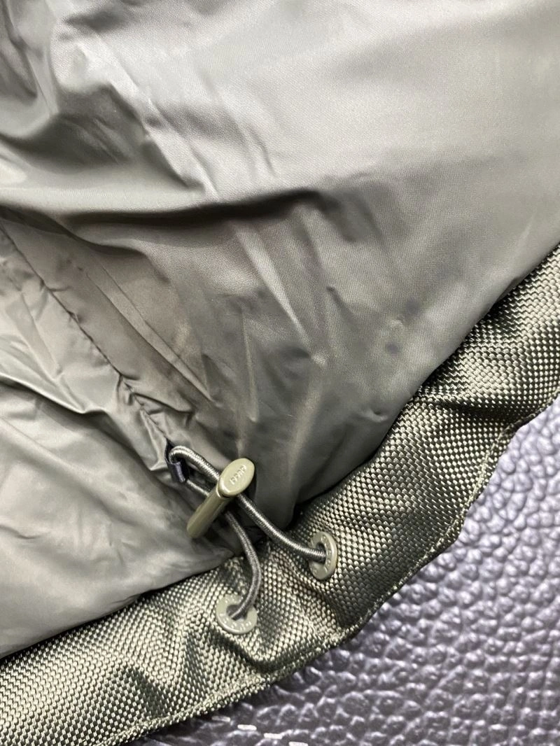Gucci Down Jackets BestValue 129060