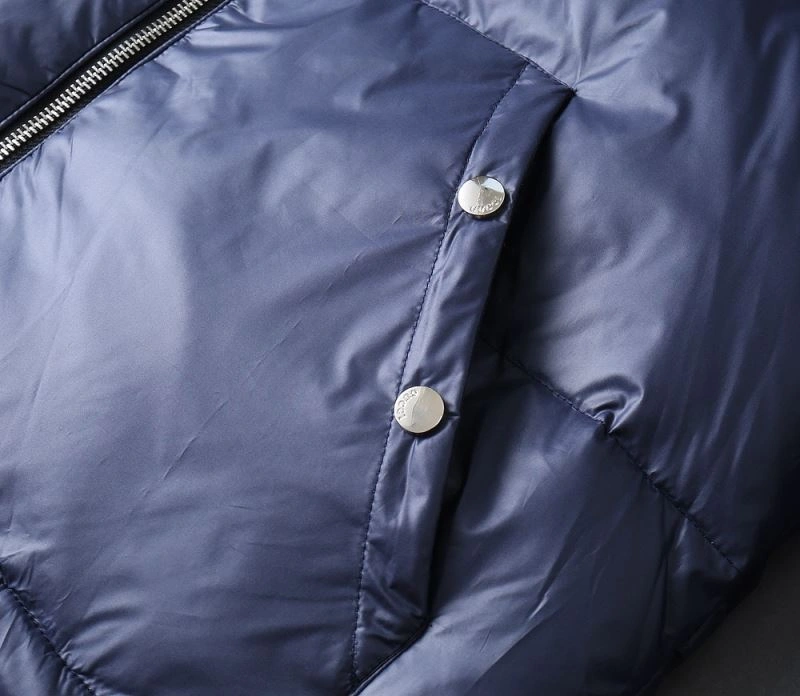 Minimalist Gucci Down Jackets 129055