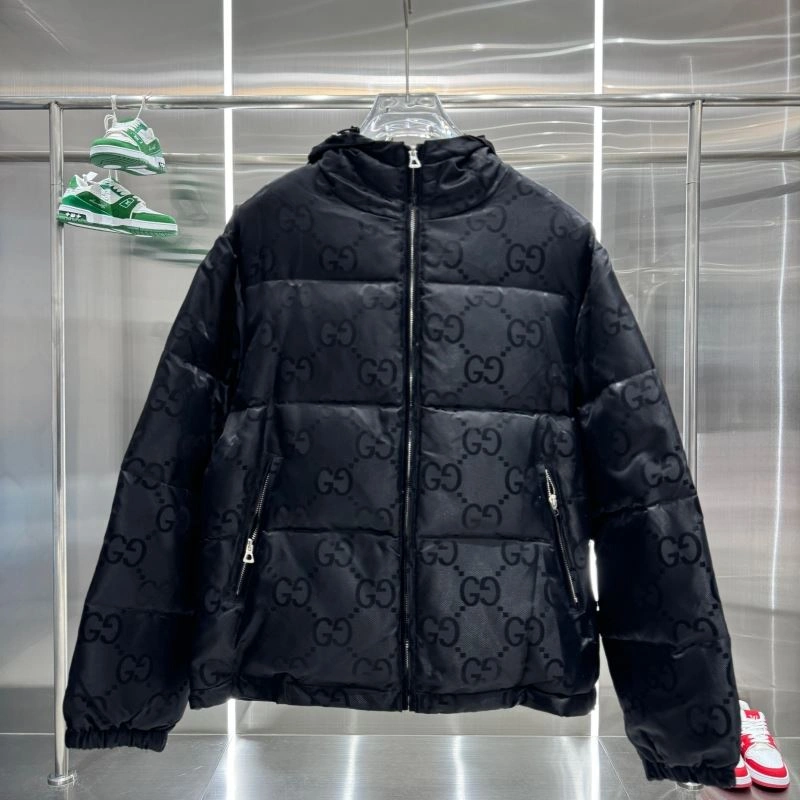 Gucci Down Jackets Versatile 129036