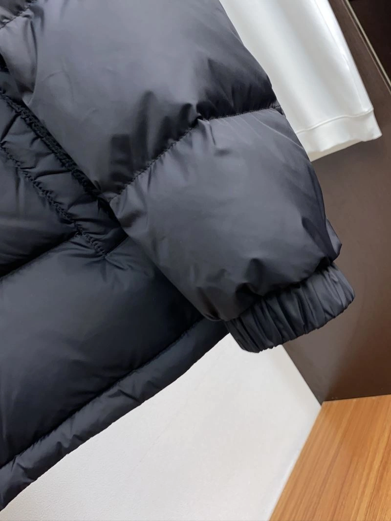 Gucci Down Jackets Sustainable 129052