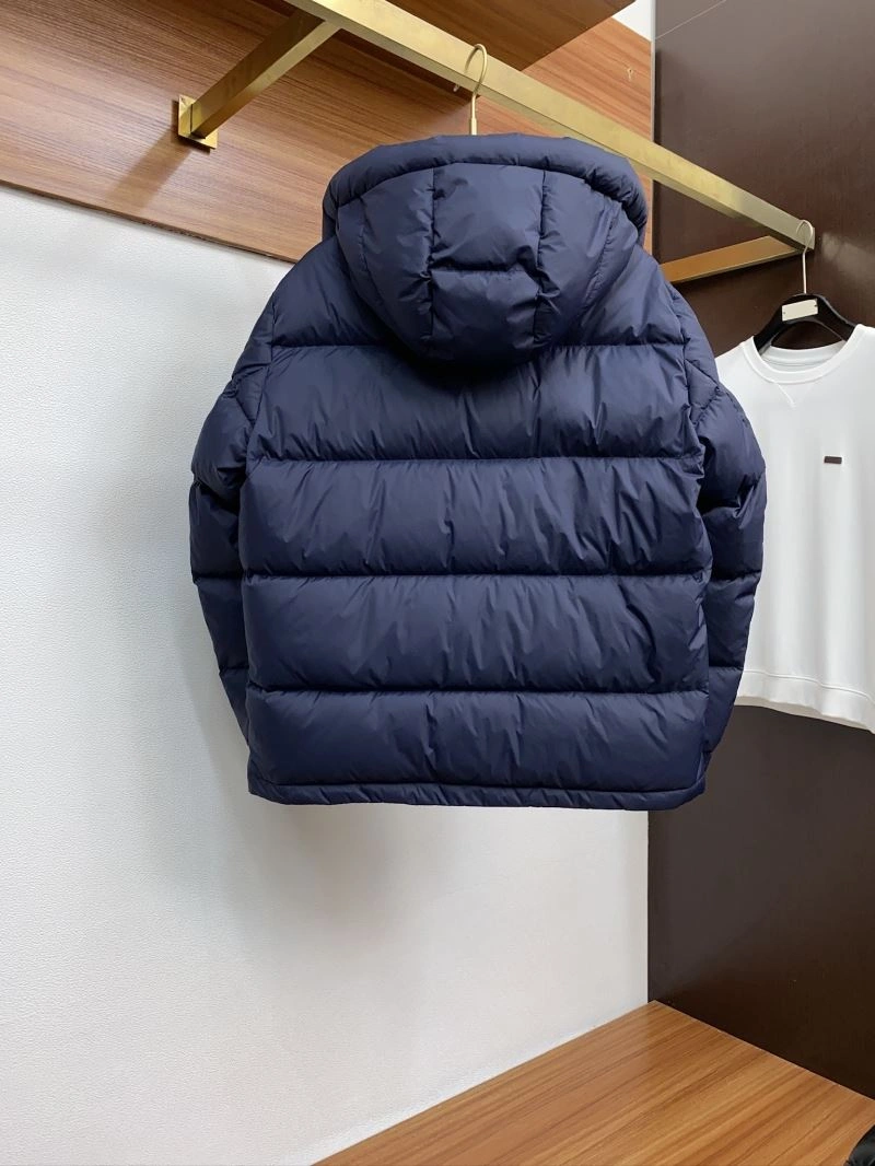 Gucci Down Jackets Affordable 129035