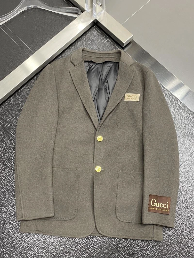 Effortless Gucci Down Jackets 129028
