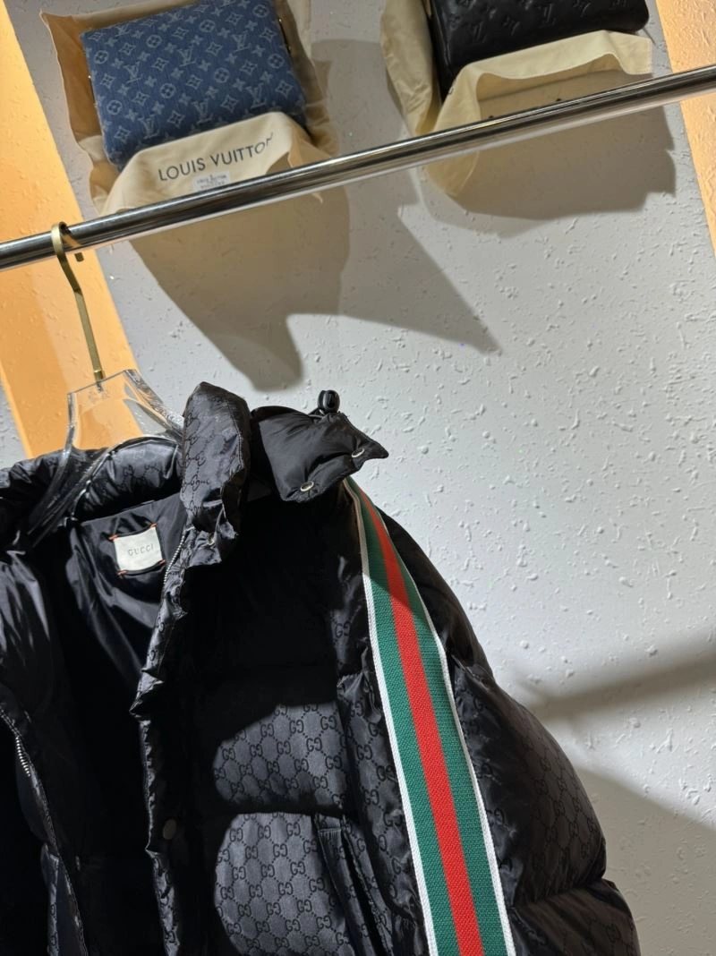 Gucci Down Jackets Sleek 129050