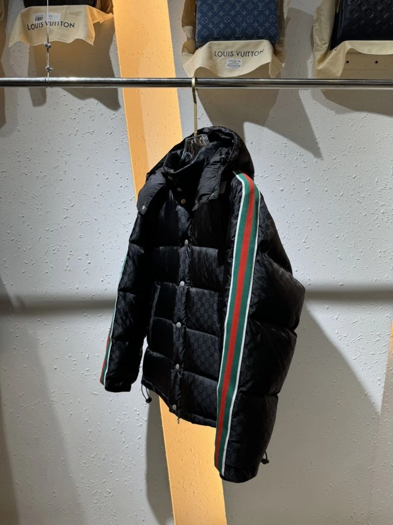 Gucci Down Jackets Sleek 129050