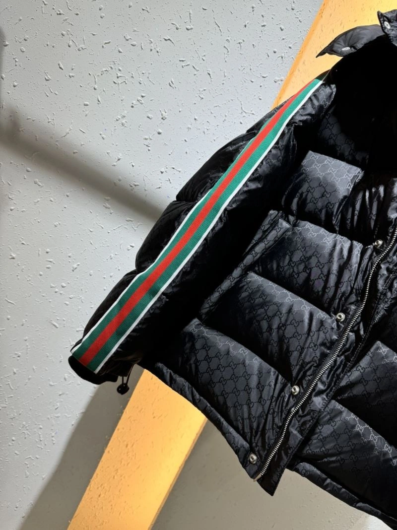 Gucci Down Jackets Sleek 129050