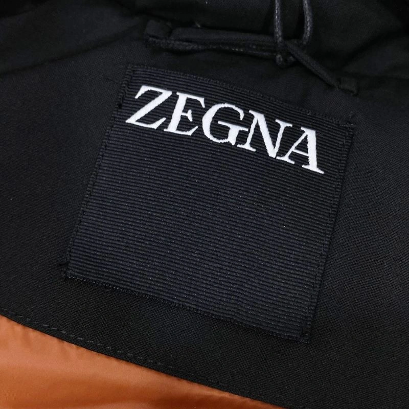 Gucci Down Jackets FlexibleFit 129017