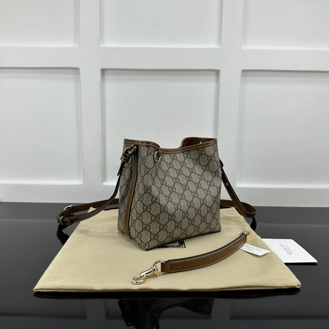 Gucci Drawstring Bags Minimalist 67423