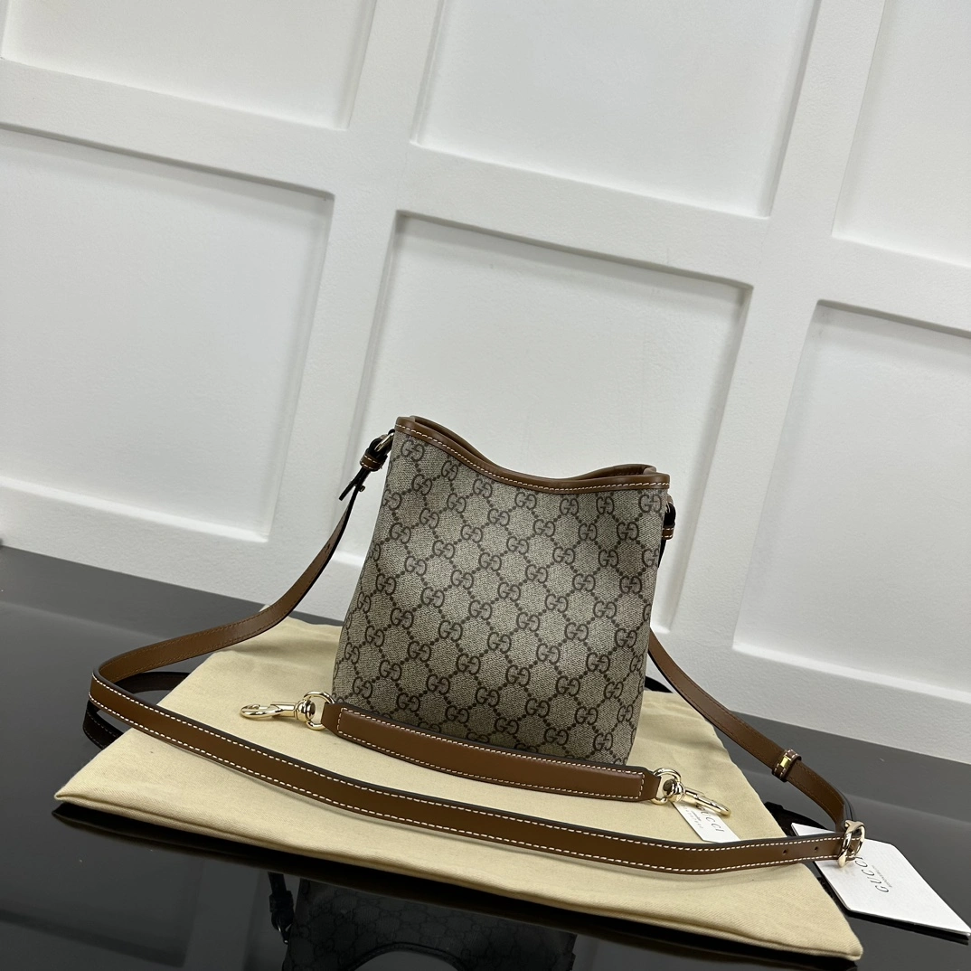 Gucci Drawstring Bags Minimalist 67423