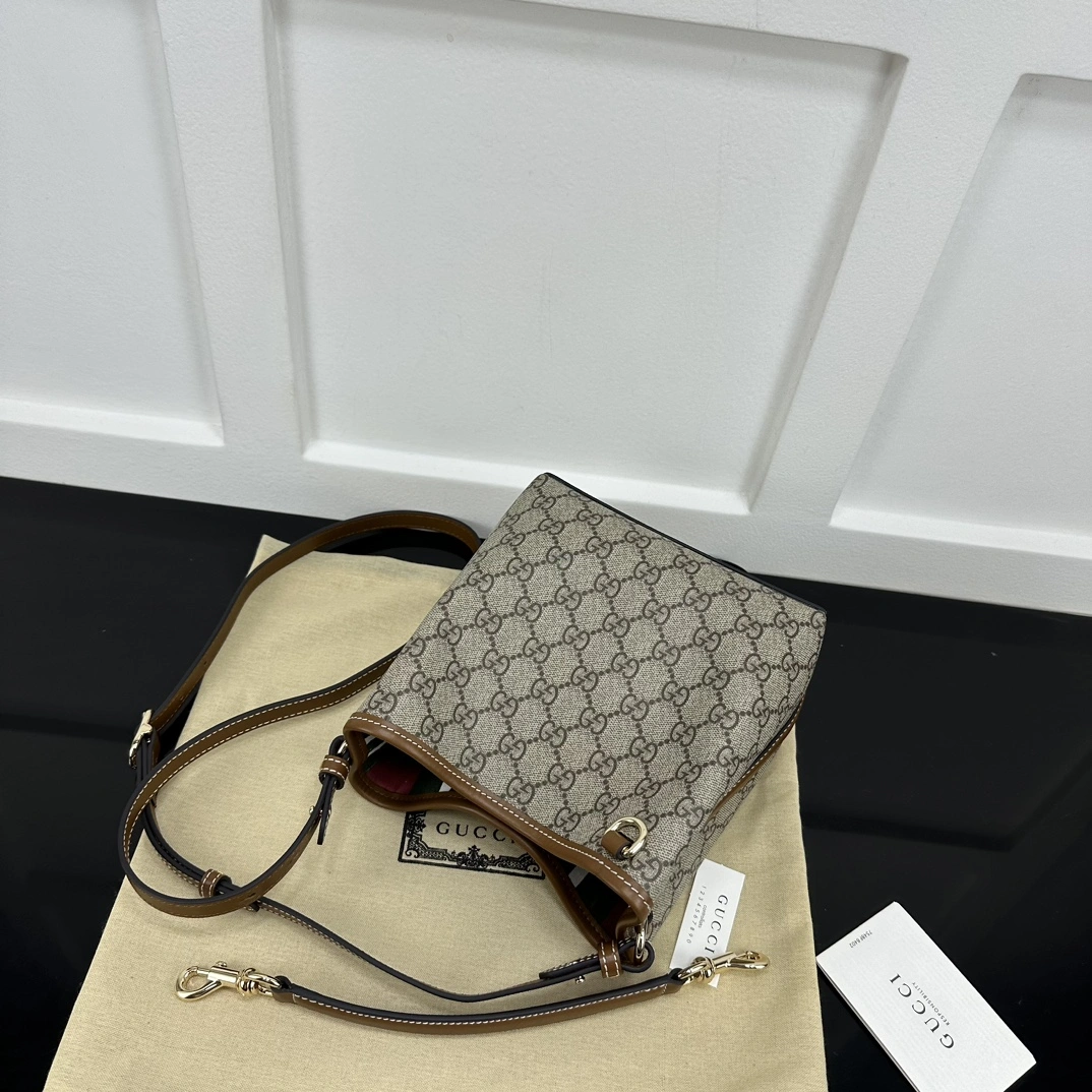 Gucci Drawstring Bags Minimalist 67423