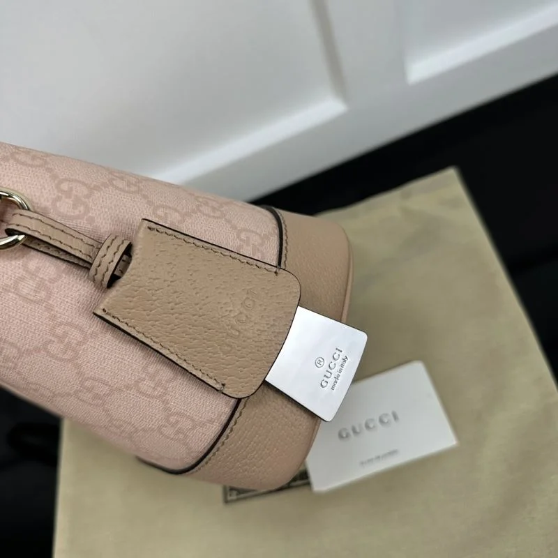 Unisex Gucci Drawstring Bags 51516
