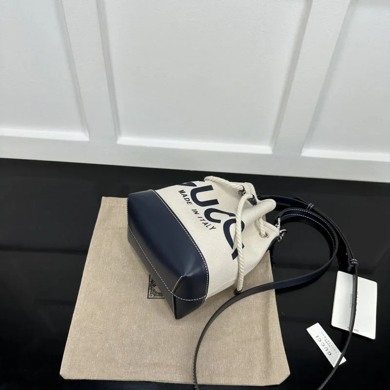 Gucci Drawstring Bags Comfortable 51477
