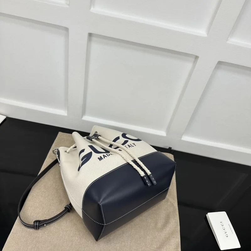 Chic Gucci Drawstring Bags 51463