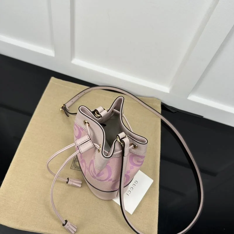 Casual Gucci Drawstring Bags 51471