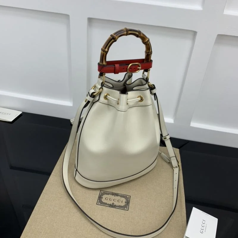 Vibrant Gucci Drawstring Bags 51435