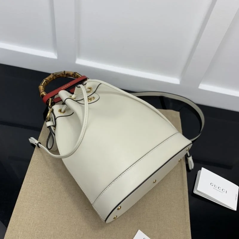 Vibrant Gucci Drawstring Bags 51435