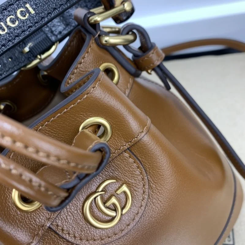 SmoothTexture Gucci Drawstring Bags 51430