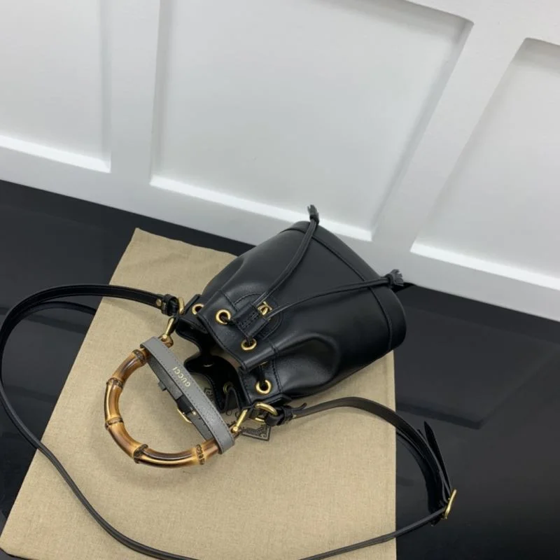 Gucci Drawstring Bags Sporty 51428