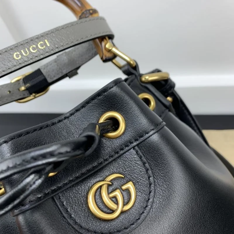 Gucci Drawstring Bags Sporty 51428