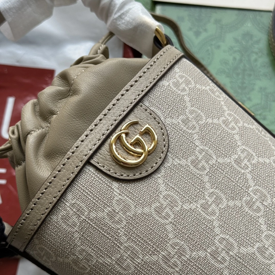 FlexibleFit Gucci Drawstring Bags 72466