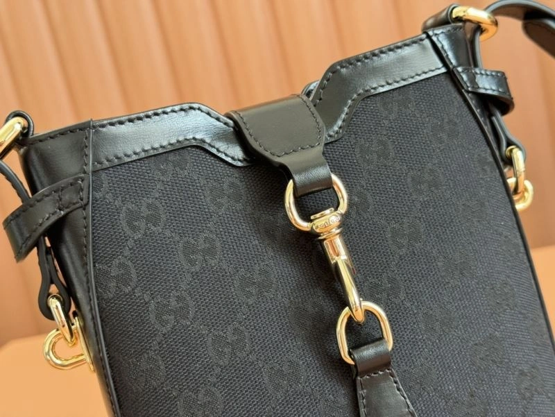 Effortless Gucci Drawstring Bags 67363