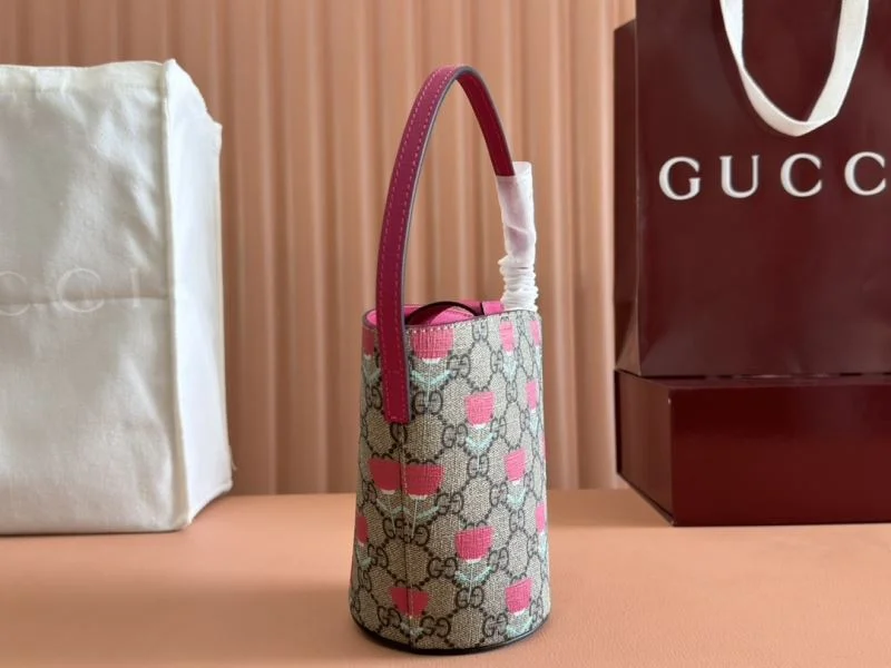 MultiPurpose Gucci Drawstring Bags 49986
