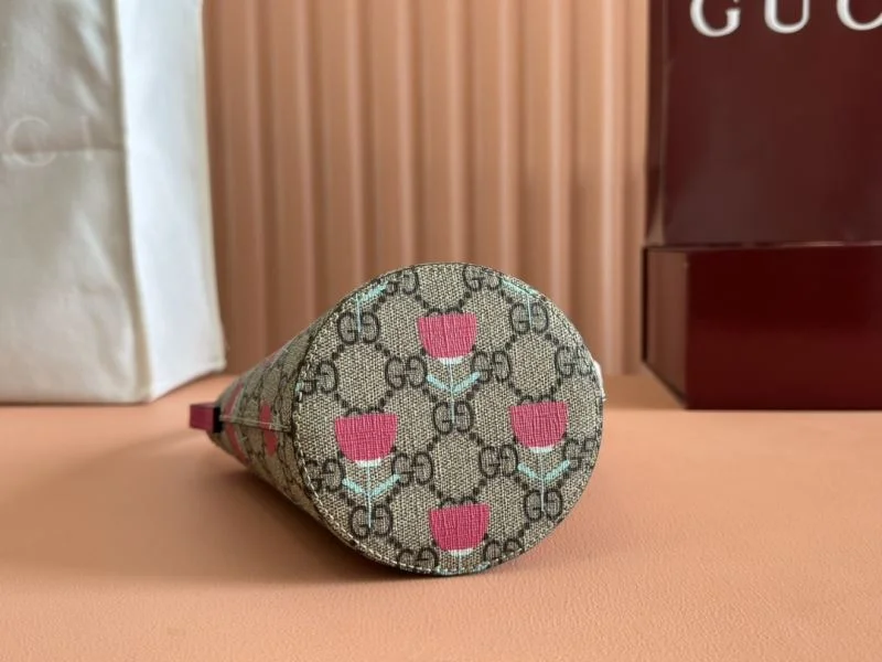 MultiPurpose Gucci Drawstring Bags 49986