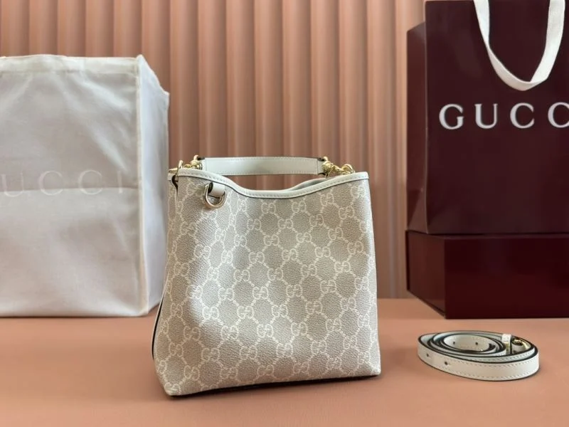Tailored Gucci Drawstring Bags 49979