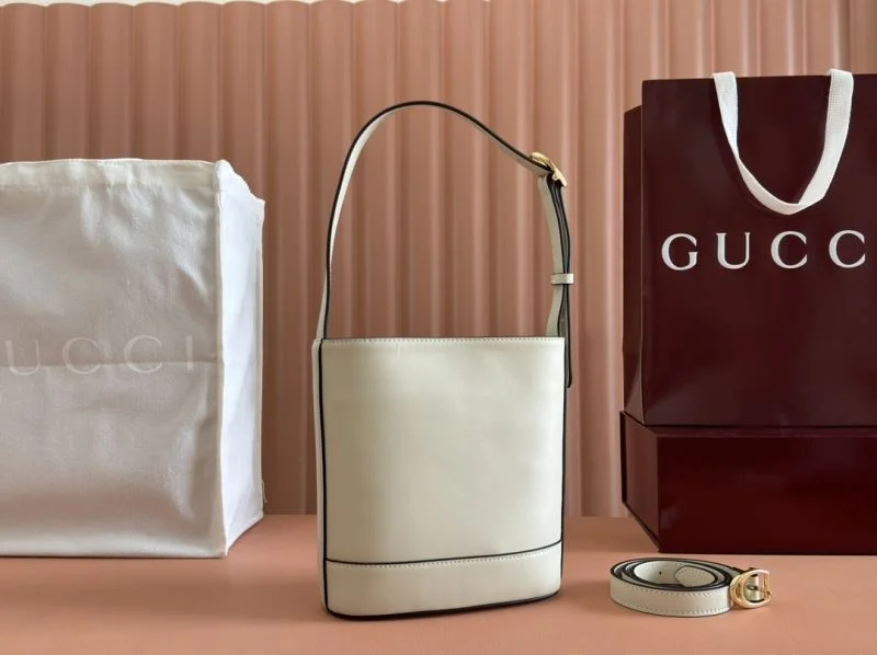 Stylish Gucci Drawstring Bags 50005