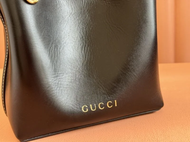 ComfortFit Gucci Drawstring Bags 49964