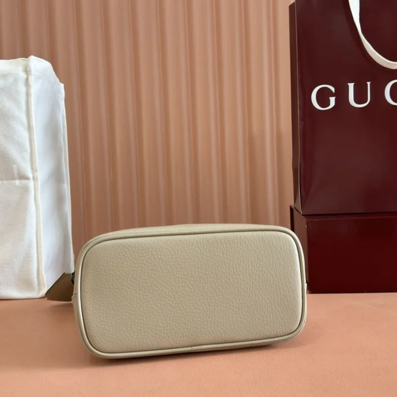 Affordable Gucci Drawstring Bags 49965