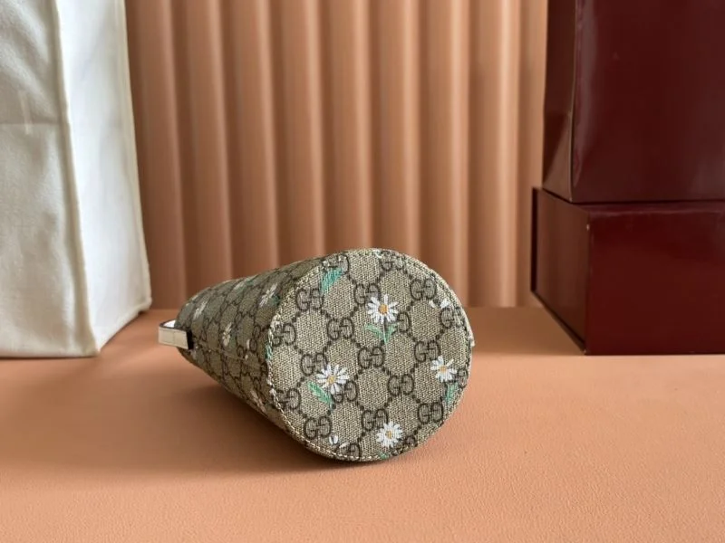 Cozy Gucci Drawstring Bags 49954
