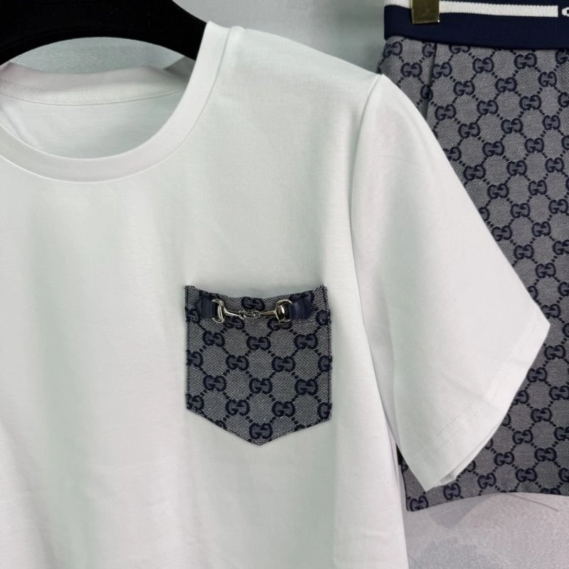 Gucci Dress Suits Lightweight 124936