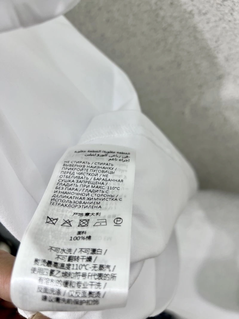 Gucci Dress Suits Resilient 124959