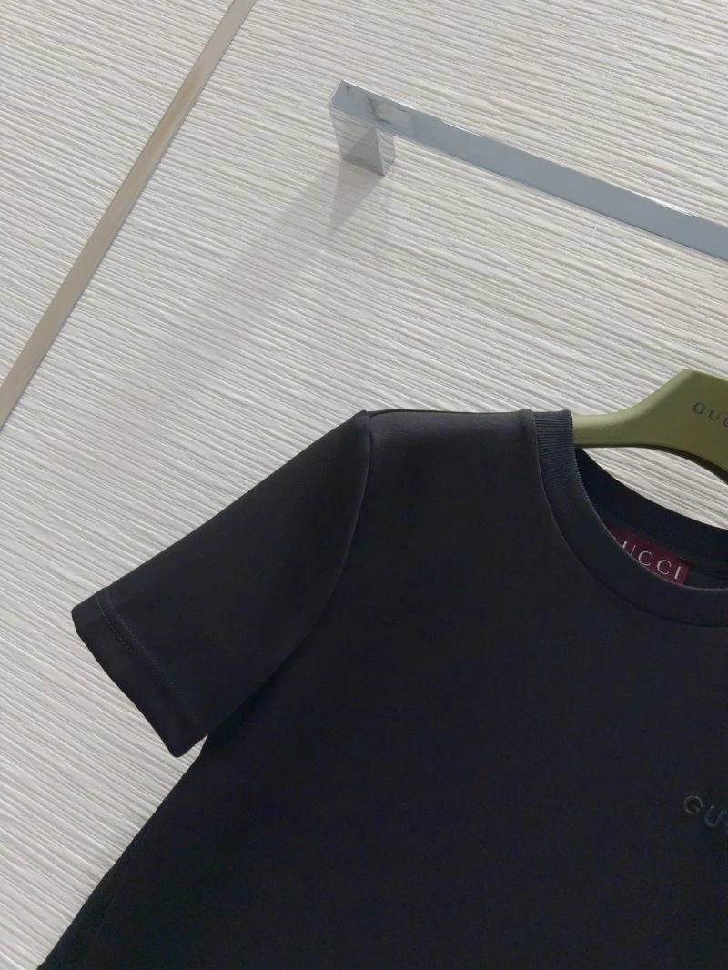 Gucci Dress WaterResistant 124966