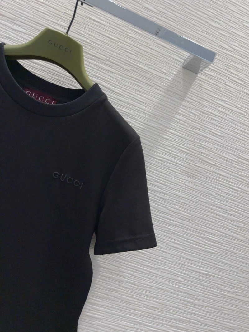 Gucci Dress WaterResistant 124966