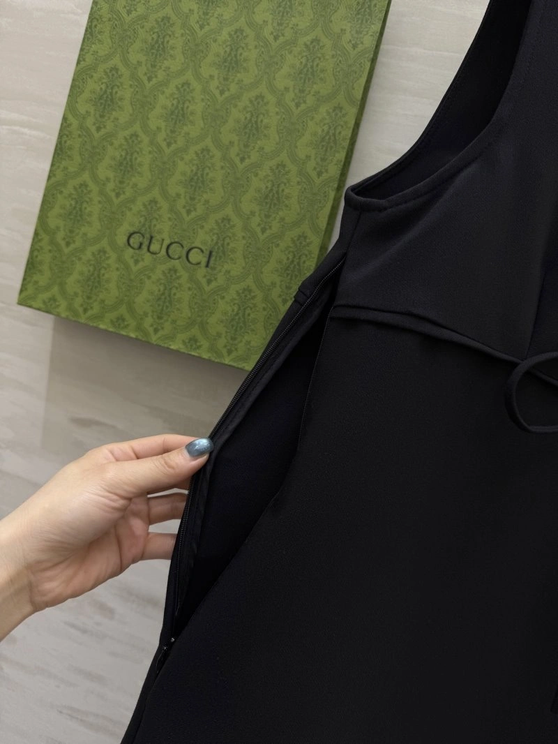 Elegant Gucci Dress 124829