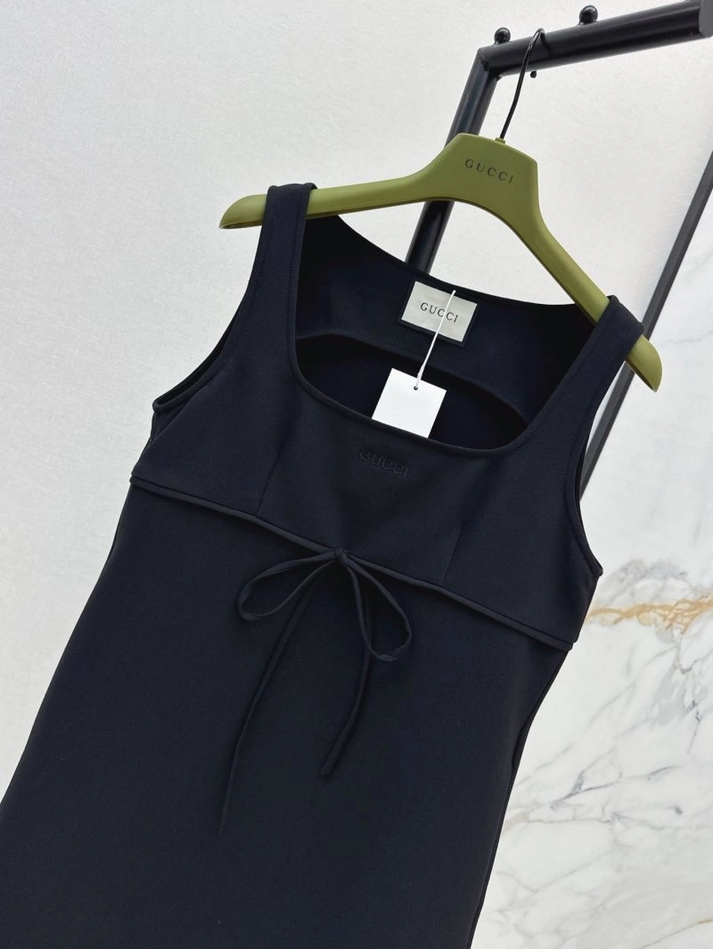 Tailored Gucci Dress 124754