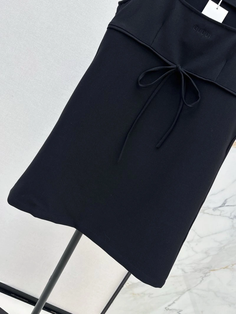 Tailored Gucci Dress 124754