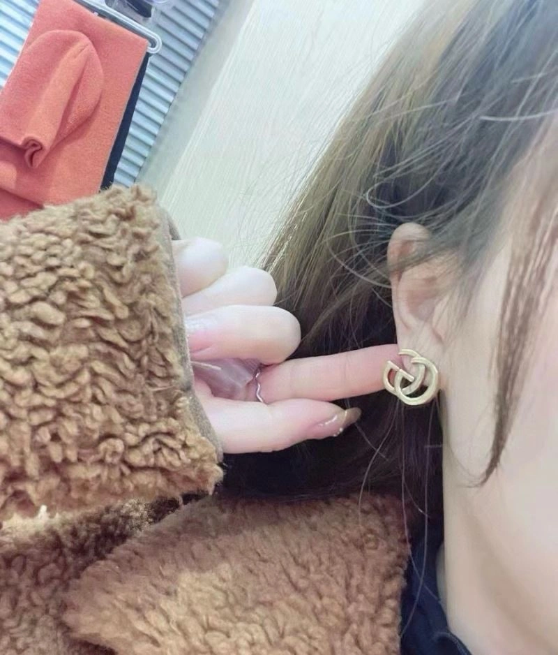 EyeCatching Gucci Earrings 244829