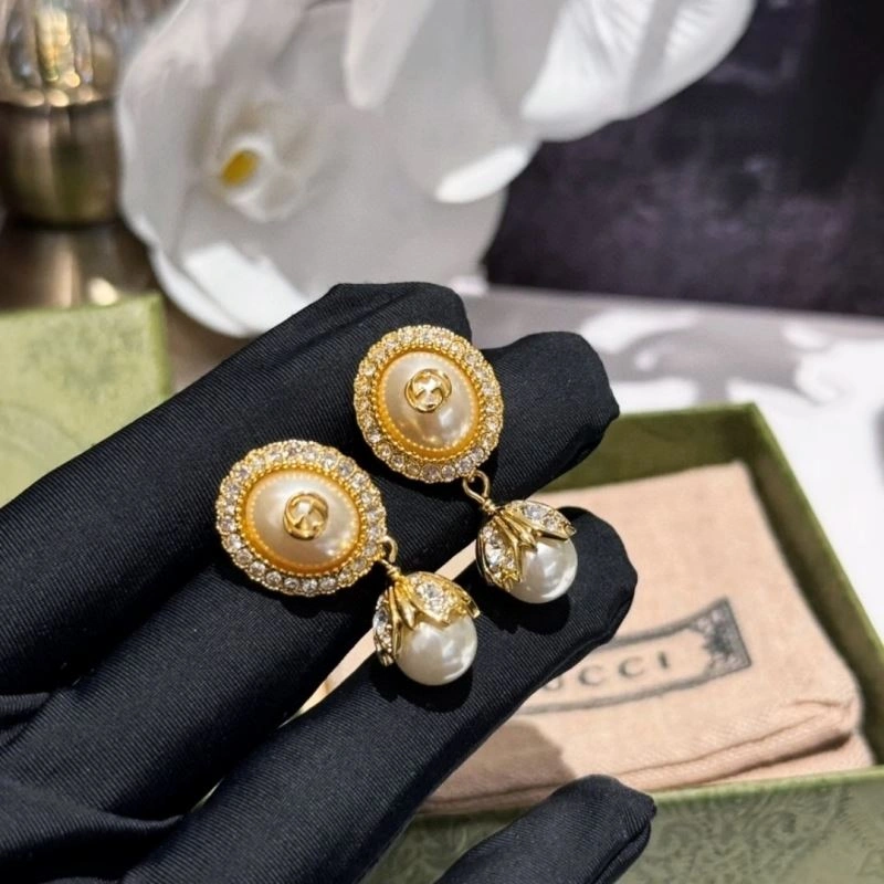 WaterResistant Gucci Earrings 244819
