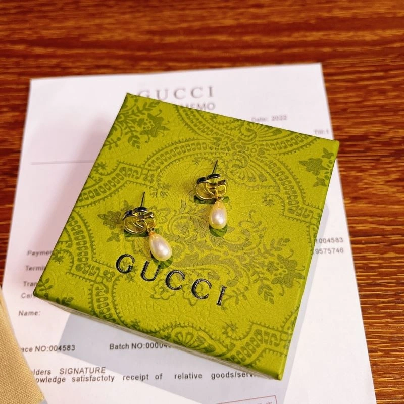 EyeCatching Gucci Earrings 244802