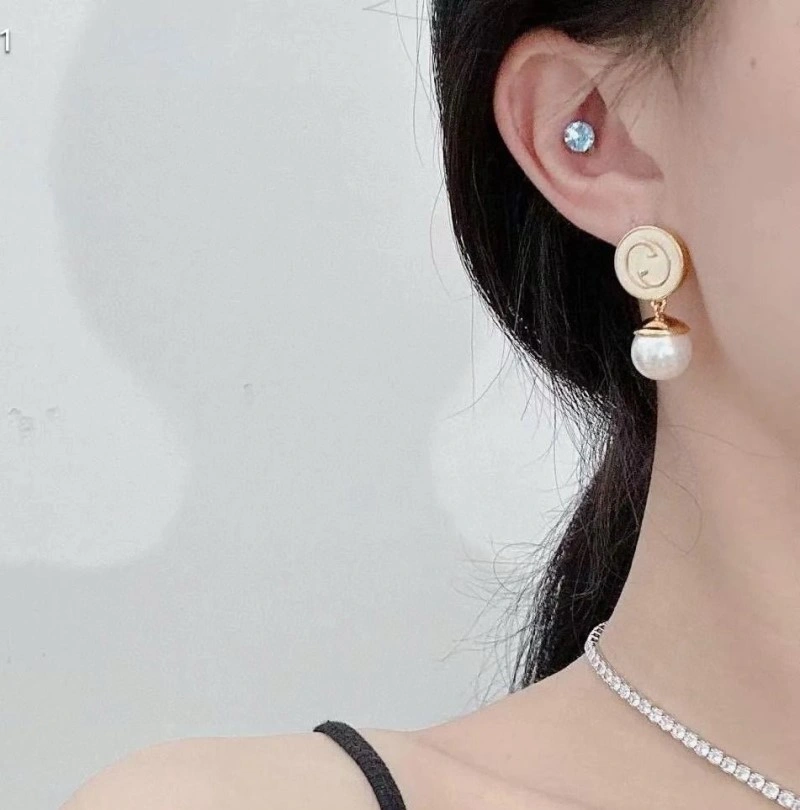 WaterResistant Gucci Earrings 243697