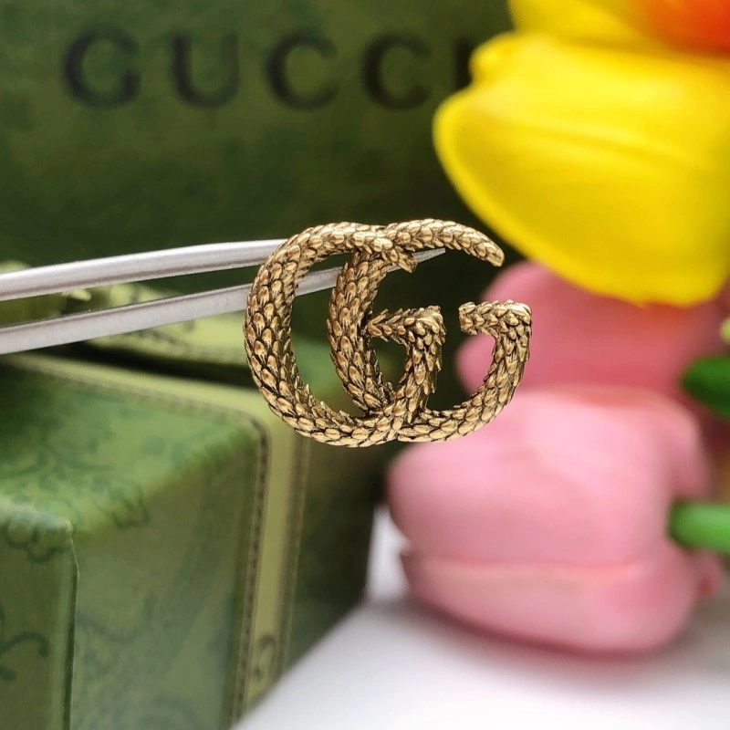 Versatile Gucci Earrings 243237