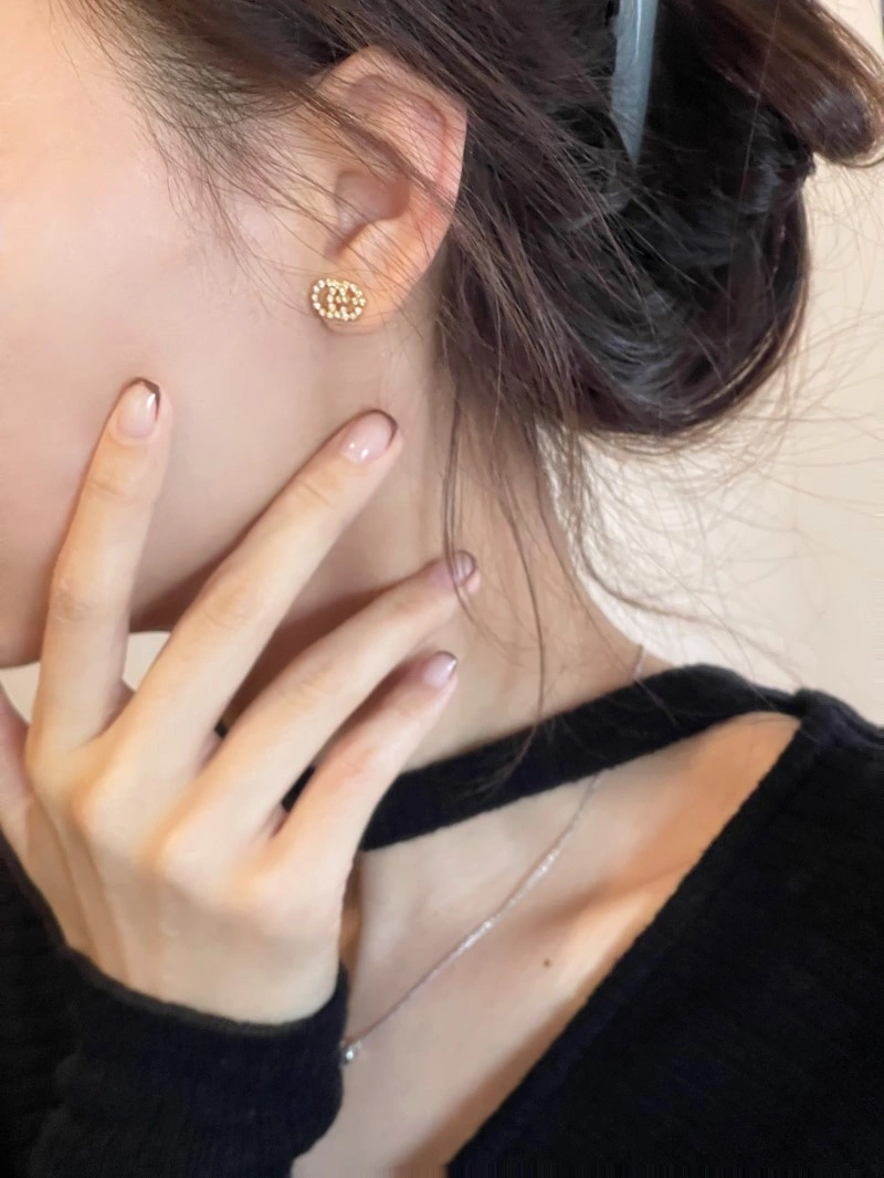 Trendsetting Gucci Earrings 243231