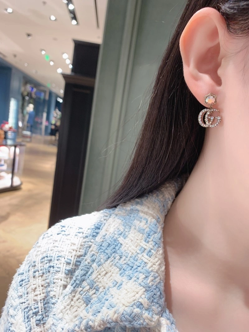 Elegant Gucci Earrings 243125