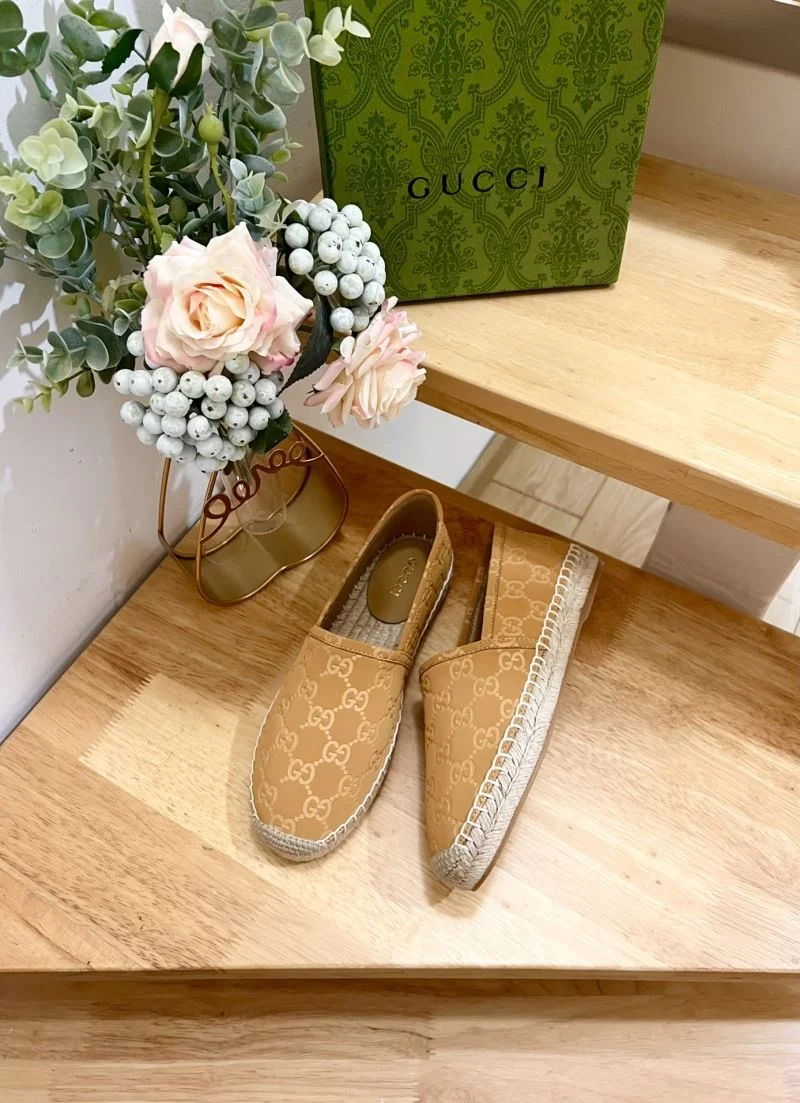 Gucci Fishermans Shoes GoAnywhere 25086