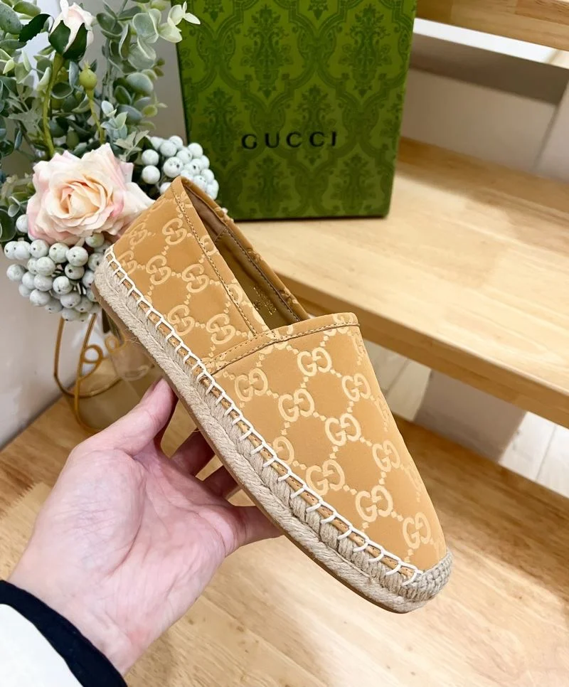 Gucci Fishermans Shoes GoAnywhere 25086