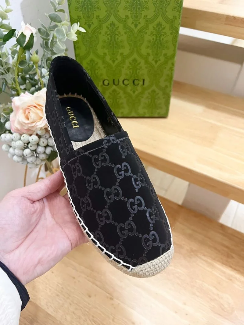Bold Gucci Fishermans Shoes 25084