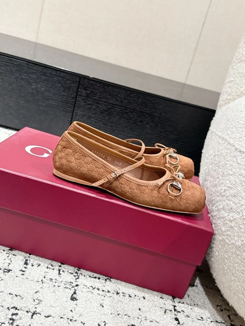 WrinkleFree Gucci Flat Shoes 25090
