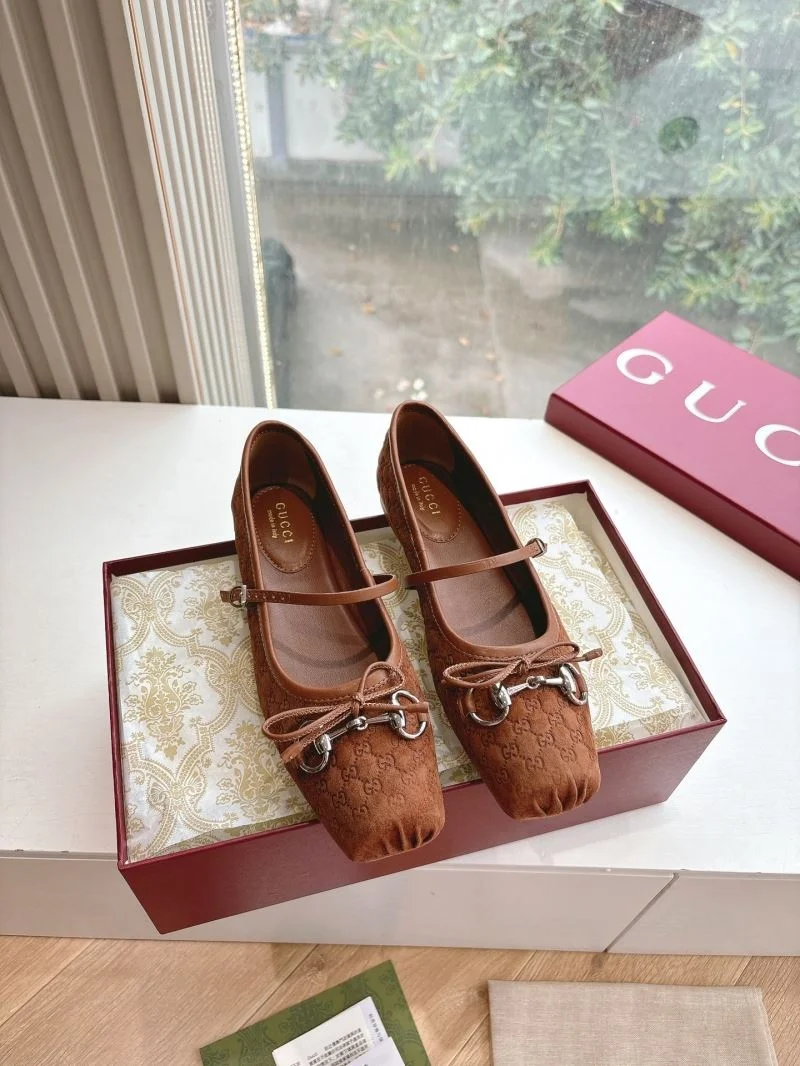 BestValue Gucci Flat Shoes 24837